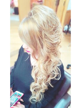 エクステンション クーチャー(Extention Cu'cha) すじ盛りサイドアップ☆