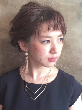 カカン(Kakan) 【kakan鎌倉】ミディアムレングスのテールアレンジ