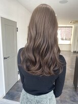 リズム(lysm)&nbsp;ミルクティーベージュ × ロングヘア