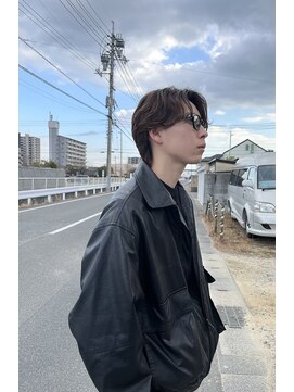 ヘアデザイン ジル(Jill) センターパートウルフ