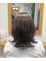 メルン(meln) ナチュラルウルフカット