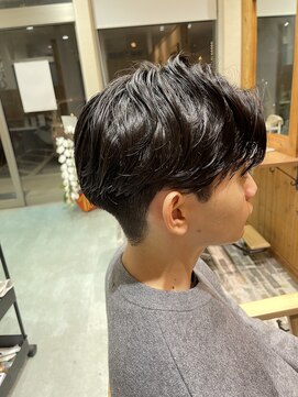 ルシール バイ アリア(Lucir by aria) ニュアンスパーマセンターパート