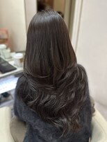 ユニ 原宿(uni)&nbsp;【YUKI】リアル韓国ハイレイヤーヘア/ヨシンモリ/エギョモリ