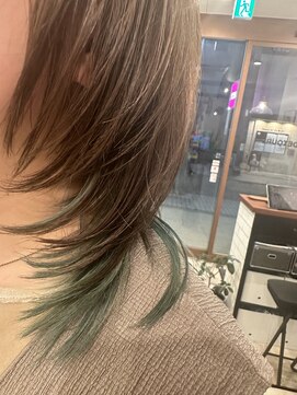 ディツアー(DETOUR) ウルフデザインカラー