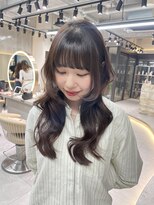 ロンド レア 天神大名店(Lond Le’a) ホワイトブロンド/外ハネボブ/美髪/ワイドバング/ブルーブラック