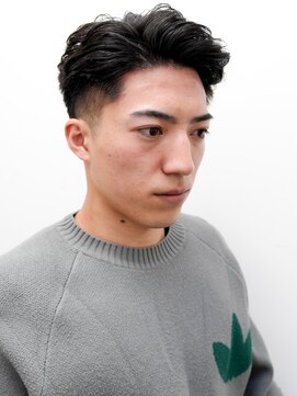 メンズカットアップバングニュアンスパーマフェードショート1203