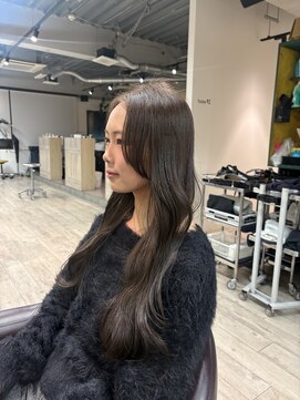 コワファーストナガサキシャンプーボーイ(COIFF1RST NAGASAKI SHAMPOO BOY) 今っぽくて可愛い10代20代顔周りカット／長崎