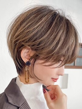 ハルキミナトジャパン 神戸(HARUKI MINATO japan) 大人ショートボブ 20代30代40代ヘア 小顔