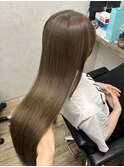 艶髪ベージュストレートロング
