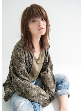 アズーア ヘアーアンドスパ(azure hair&spa) 抜け感外ハネセミディ