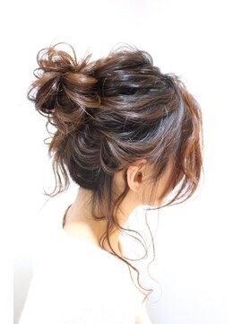 シエル(hair terrace Ciel) ゆるっとふわっともこっとカジュアル団子