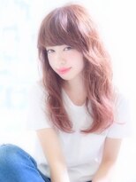 アイビー(Ivy)&nbsp;透明感のあるハイトーンのピンクベージュカラー