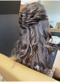 ふわふわハーフアップ_結婚式お呼ばれアレンジ