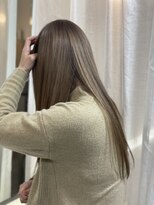 ユーリ(juli)&nbsp;ミルクティーグレージュ