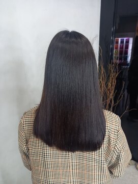 ウィクシー(wixy) 美髪/革命ストレート/縮毛矯正