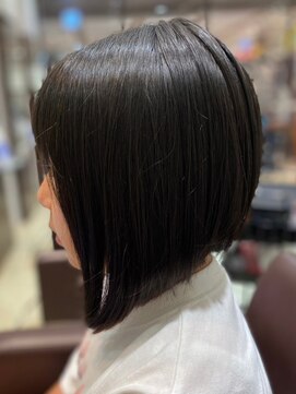 リッチ 菊名店(Rich) 前下がりボブ 切りっぱなしボブ 黒髪 ツヤ髪 菊名