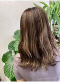大人かわいい/レイヤーロング/グレーベージュ/前髪パーマ/柏