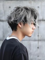 ネハス(nehus.)&nbsp;メンズバレイヤージュ/ブリーチ/韓国マッシュ/ダークアッシュ