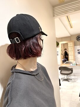 ビアンコカーロ 用賀店(Bianco caro) 切りっぱなしボブ×チェリーピンク/20代30代40代