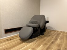 サロンドゥシェノン(Salon de chainon)の雰囲気（くつろげるシャンプースペース！）