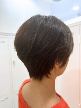 アッシュ 町田駅前通り店(Ash) 【ASH町田駅前通り店 野村朋美】ショート