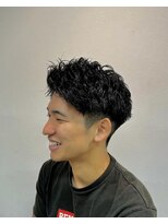 コワファースト長崎シャンプーボーイ 2nd(COIFF1RST 長崎 SHAMPOO BOY) 刈り上げショートメンズカット