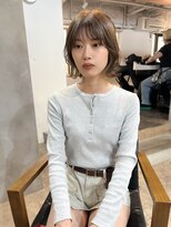 シー.(SHE.)&nbsp;【SHE.】レイヤーボブ/くびれ/イヤリングカラー/ブラウン