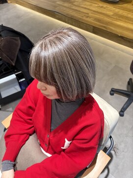 ベコ(Beco) ショートボブ◎30代40代50代60代/白髪ぼかし/グレージュ