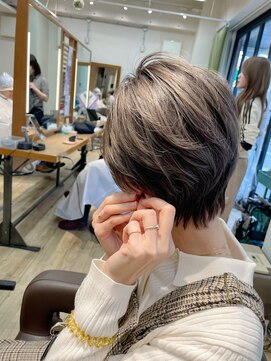 ローグ(Logue) アッシュグレージュ