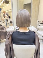アナ ラーナ(Anna Lanna) シルバーベージュ×ボブ*森本ひろか*