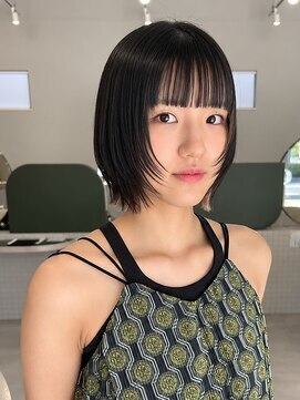 ルトワフクロマチ(Lutowa Fukuromachi) ハッシュカット/グレージュ/デザインカラー/袋町・本道