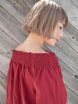 切りっぱなしミニボブヘア