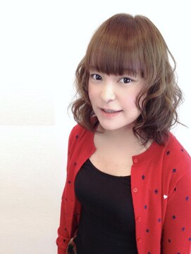 ヘアー キュート(hair CUtE) ピュアな色気をのぞかせるふんわりラフウェーブ！