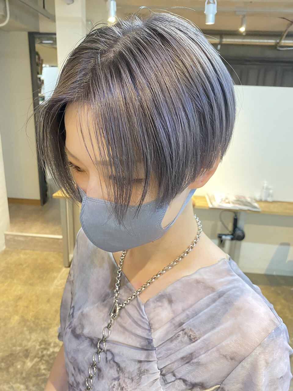 ラベンダーグレーショート／ツーブロック刈り上げショート：L132083655