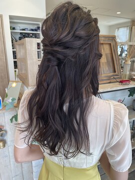 ヘアー テクニカ(hair Technica) お呼ばれヘア ハーフアップ☆