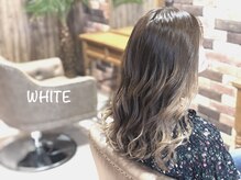 ホワイト 伊勢崎(WHITE)の雰囲気（お洒落なインナー＆イヤリングカラー 【インナーカラー】）