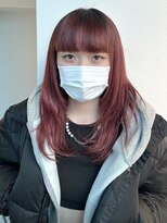 ゼストプール(ZEST POOL) レイヤーカット 顔まわりカット デザインカラー