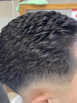 カットライン(CUT LINE) 濡れパンスタイル