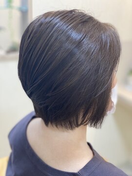 美容室 ジョイフル&well1. 大人女性におすすめショートヘア