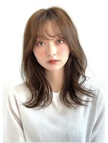 ミディアムロングレイヤーグレーベージュ透明感20代30代40代銀座