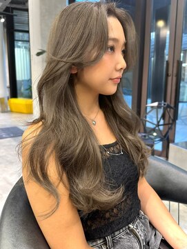 シティ(CITY) ワンホンヘア 韓国風レイヤー レイヤーカット顔まわりカット