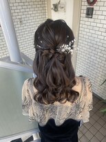 フェリーチェ(Felice)&nbsp;ハーフアップ　参列ヘア　銀箔ヘア