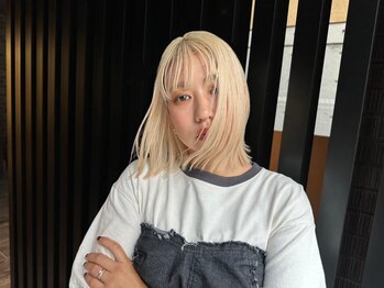ロア バイ シズク センター南(LOA by sizuk)の写真/【ブリーチダブルカラー/ LOA by sizuk】"ボブ"×"ハイトーン"で軽さを出し、自宅でも再現しやすいヘアに