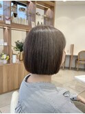 白髪染め/白髪ぼかし/明るい白髪染め/ボブ/40代/50代