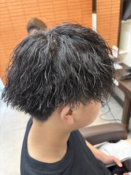 リリ(Liri material care salon by JAPAN) ツイストパーマ