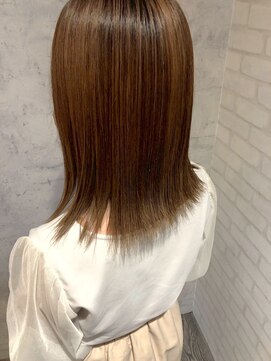 アフィナー(Afinar) 【横浜/横浜駅】髪質改善で叶える艶ボブ
