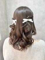 フェリーチェ(Felice)&nbsp;ハーフツイン ダウンスタイル デートヘア ライブヘア