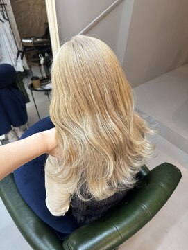 シークス(SYKTH.) blond