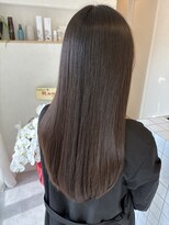 ハグ(hug) 艶髪ロング