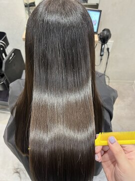 ロミバイリー(Romi by Lyee) アッシュブラウン